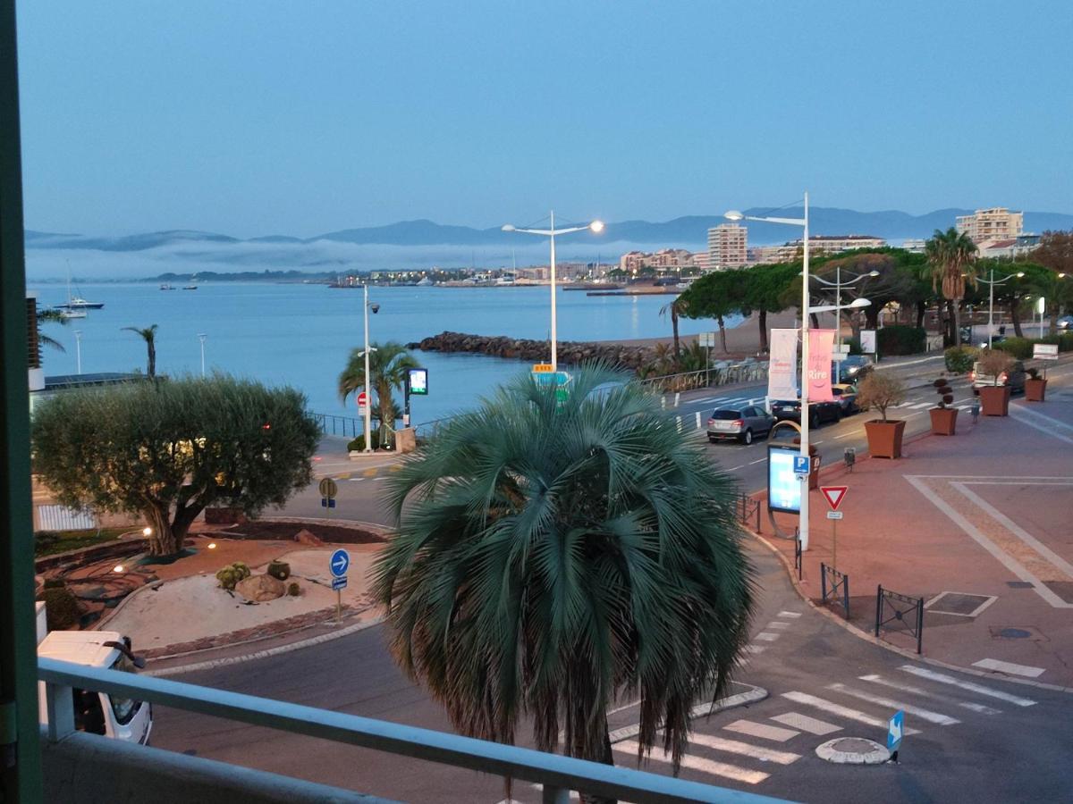 Le Belvedere Du Vieux Port Plages Centre Et Gare A Pied Saint-Raphaël Buitenkant foto